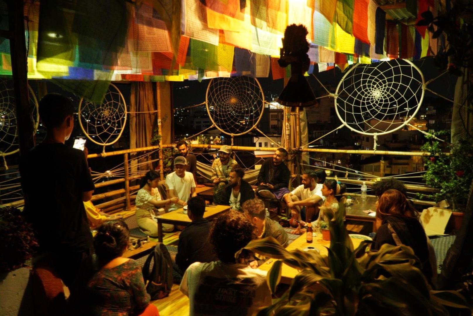 Planet Nomad Hostel Catmandu Exterior foto